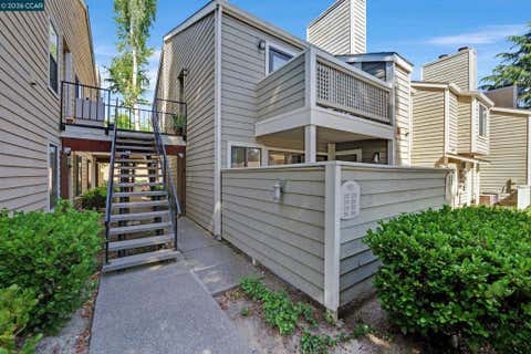Tiny photo for 208 Eastridge Dr DR, San Ramon, CA 94582 (MLS # 41136405)