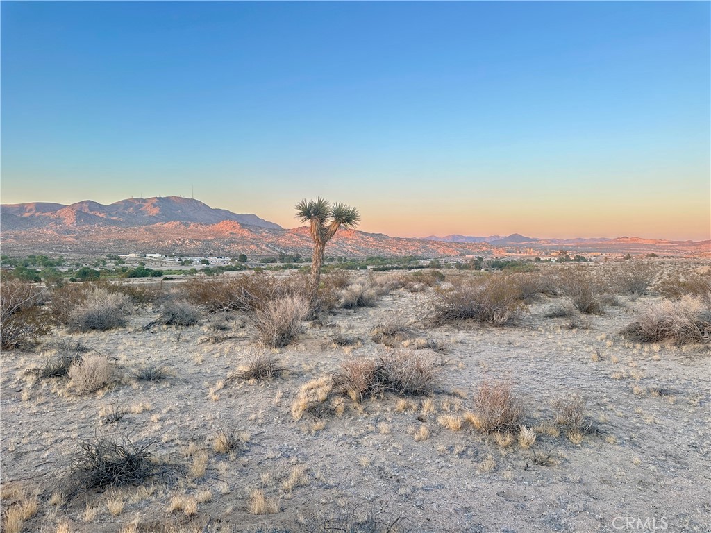 Industrial Zoned Investment Opportunity! 12.58 Acres located near Air Expressway. Located within the SCLA Specific Plan and could be front row to the future High Desert Corridor project. Buyer to verify future use and plans for redevelopment with the City of Victorville and County of San Bernardino. Seller willing to finance with acceptable terms.