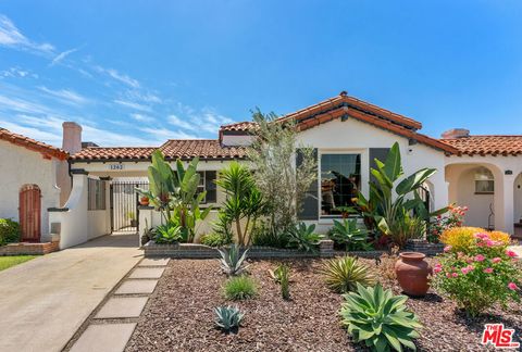 Photo of 1262 W 80th Street, Los Angeles, CA 90044 (MLS # 26829399)
