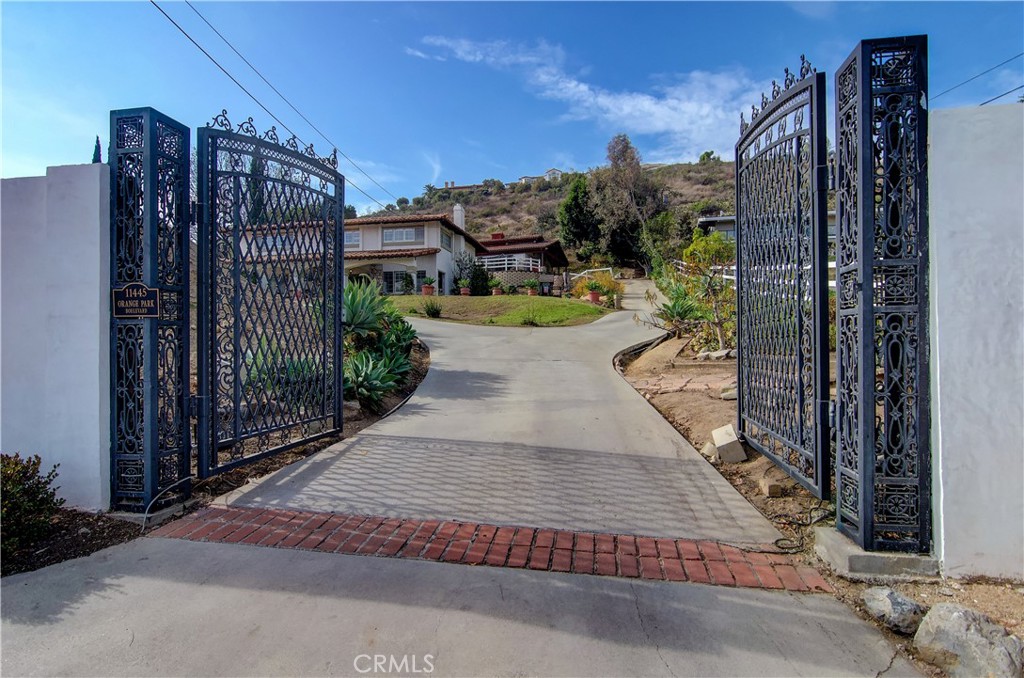 11445 Orange Park Boulevard