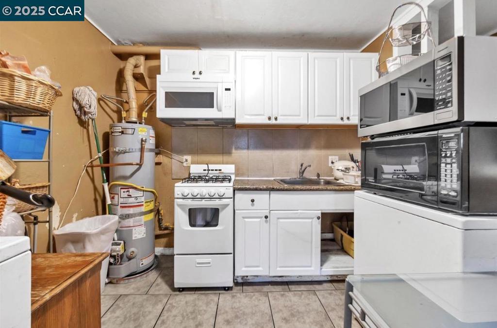 IRON TRIANGLE - Residential Income