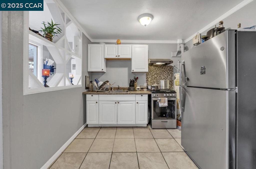 IRON TRIANGLE - Residential Income