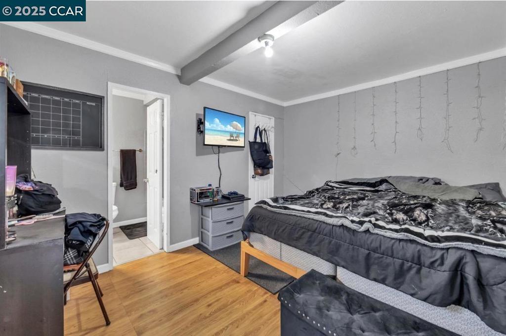 IRON TRIANGLE - Residential Income