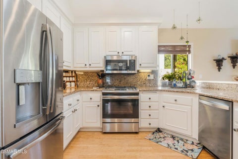 Tiny photo for 542 Timberwood Avenue, Thousand Oaks, CA 91360 (MLS # 226004935)
