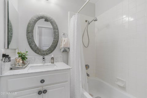 Tiny photo for 542 Timberwood Avenue, Thousand Oaks, CA 91360 (MLS # 226004935)