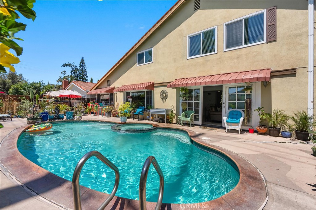 Sandpointe - Residential