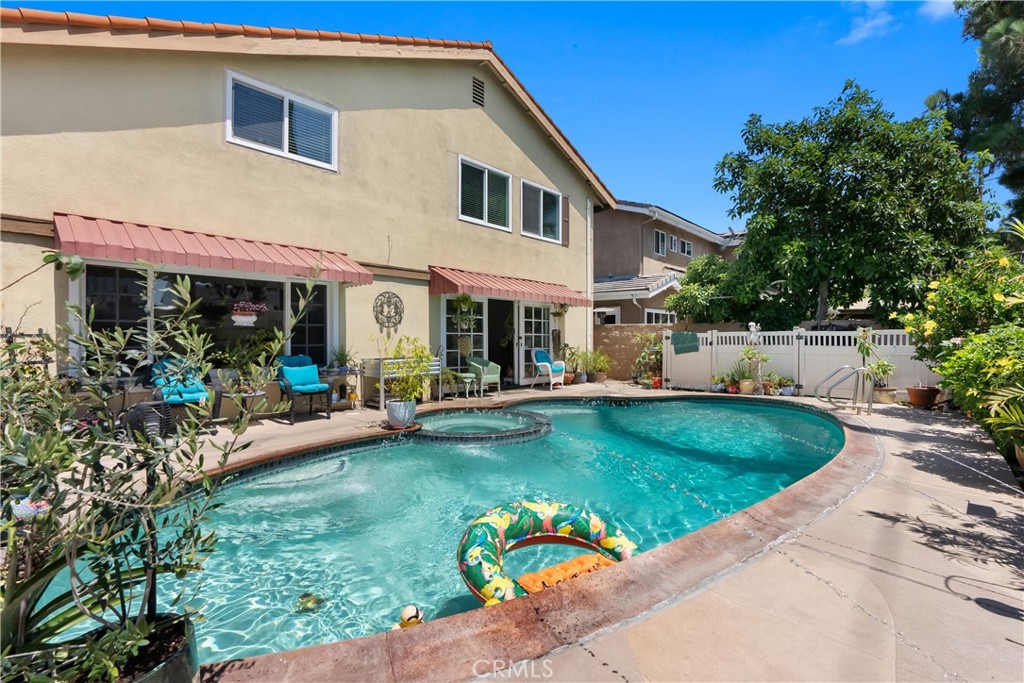 Sandpointe - Residential