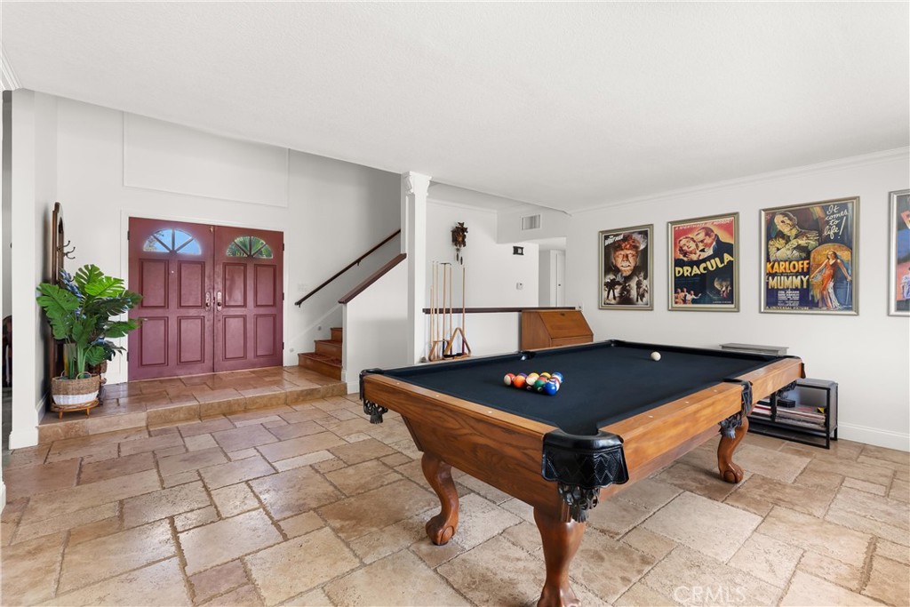 Sandpointe - Residential
