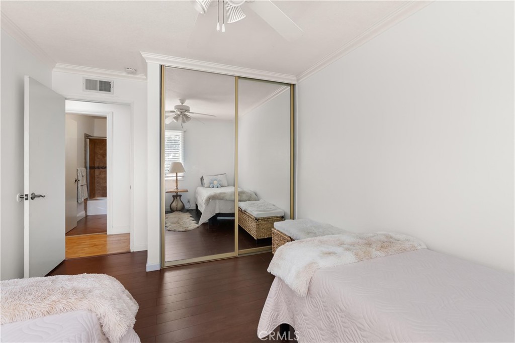 Sandpointe - Residential