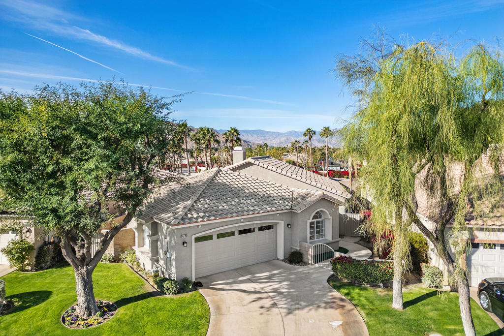 45703 Crosswater Street