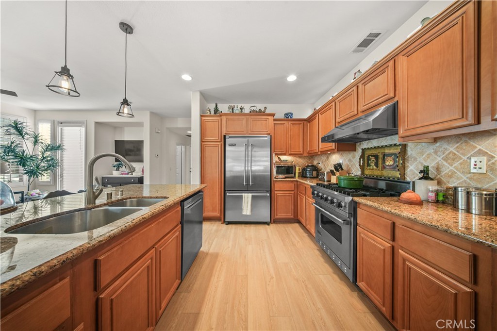 Astoria (ASTO) - Residential