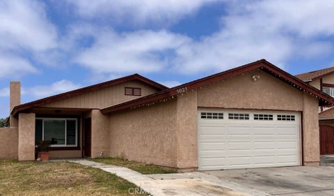 Photo of 1621 Monet Court, Oxnard, CA 93033 (MLS # SR26172313)