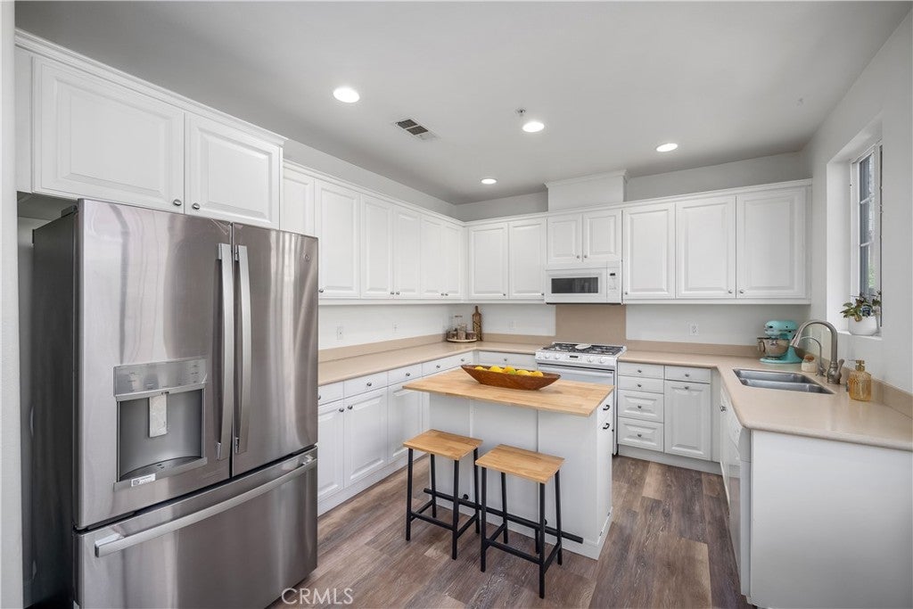 11816 Ranunculo Court