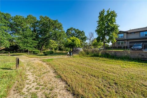 Tiny photo for 11816 Ranunculo Court, Atascadero, CA 93422 (MLS # SC26096245)