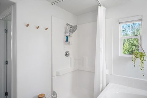 Tiny photo for 11816 Ranunculo Court, Atascadero, CA 93422 (MLS # SC26096245)