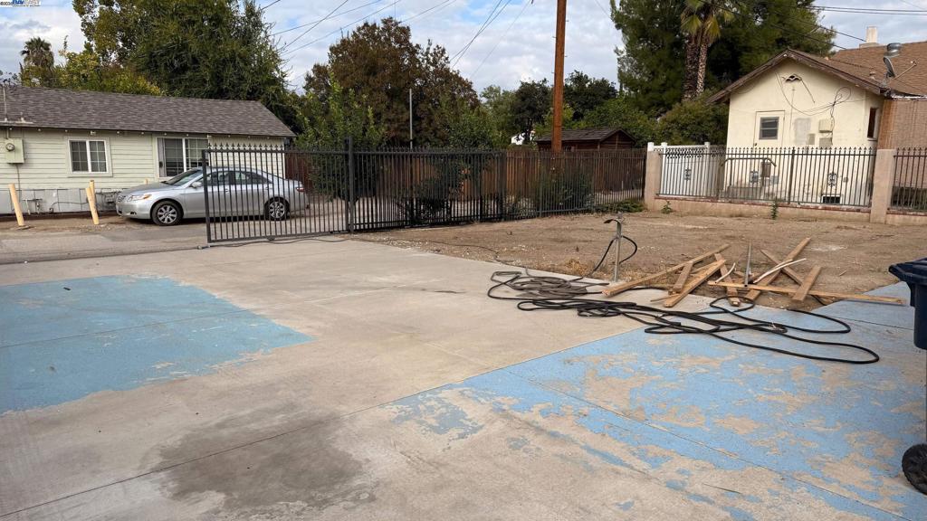 Not Listed - Residential