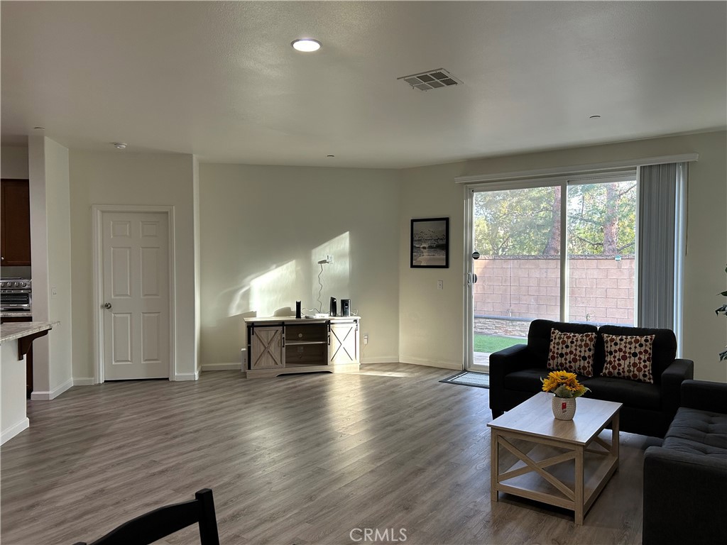 15711 Slowik Court