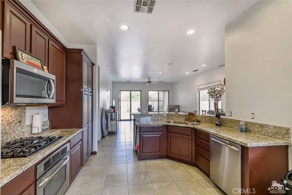 Sun City Shadow Hills (30921) - Residential