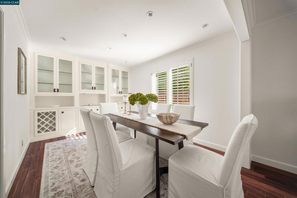 7591 Northland Pl