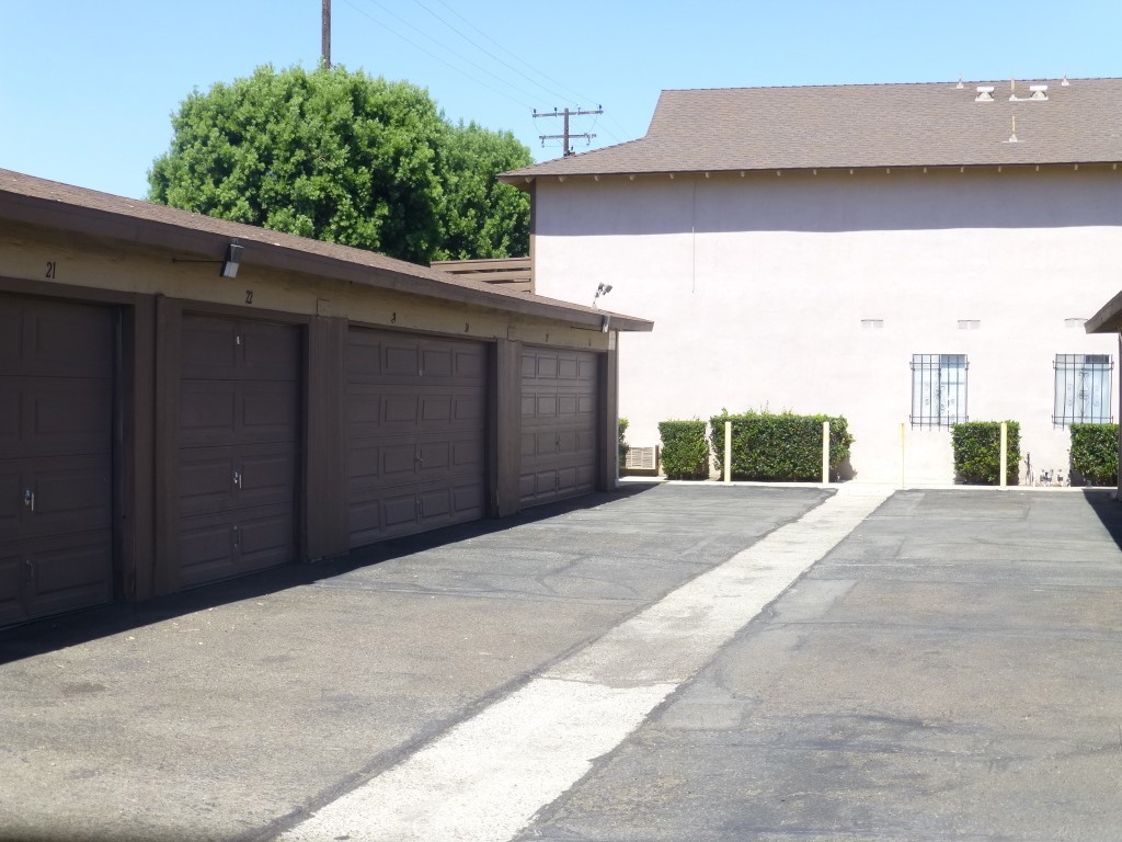 Holiday Harbor III HOA - Residential Income