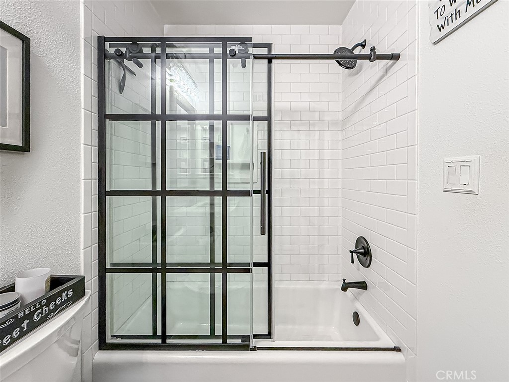 Ventu Park (124) - Residential