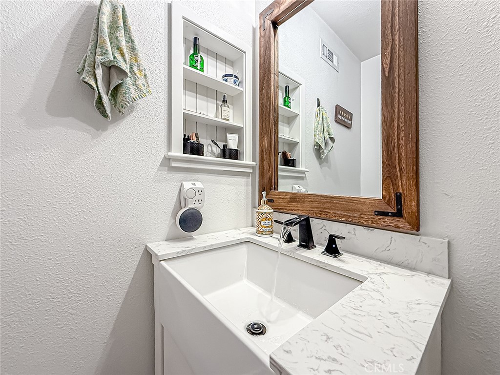 Ventu Park (124) - Residential