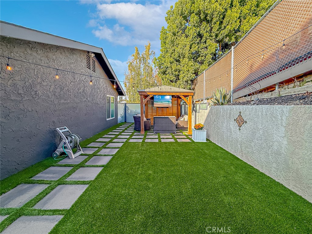 Ventu Park (124) - Residential