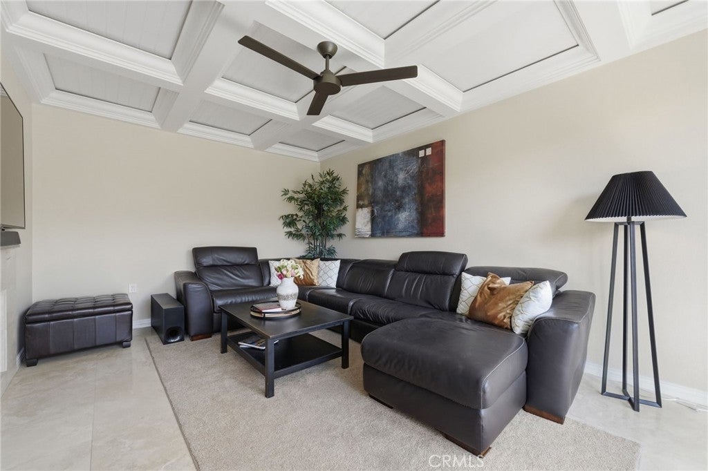 16506 Bordeaux LN, Huntington Beach CA 92649