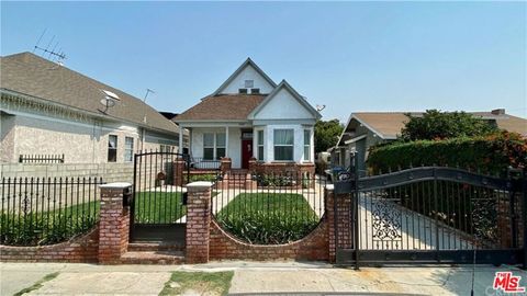 Photo of 1343 E 21st Street, Los Angeles, CA 90011 (MLS # 25618901)