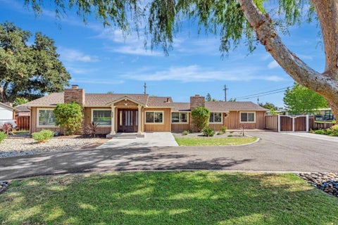 Photo of 2598 Cottle Avenue, San Jose, CA 95125 (MLS # ML82057238)