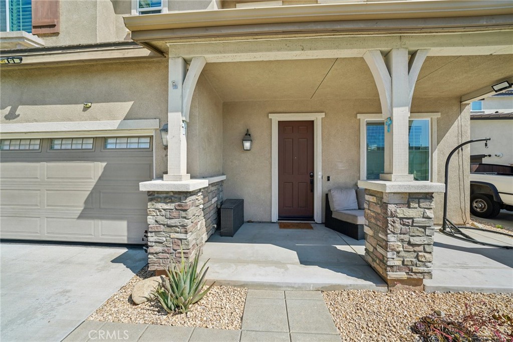 5365 Pine Leaf Avenue