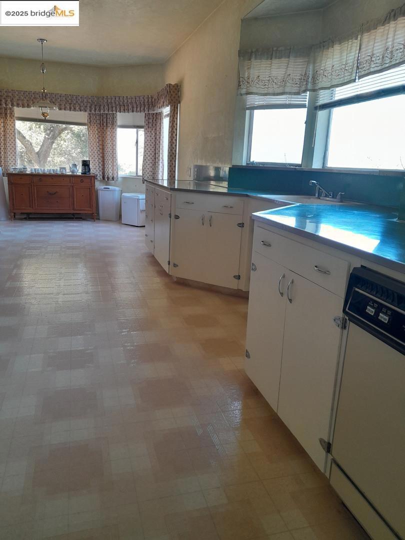 GILROY - Residential