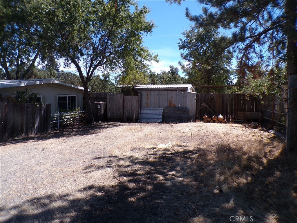 4580 S.TERRACE