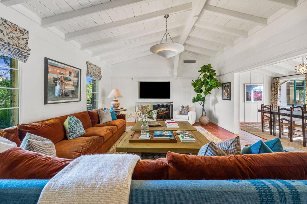 Movie Colony - Residential