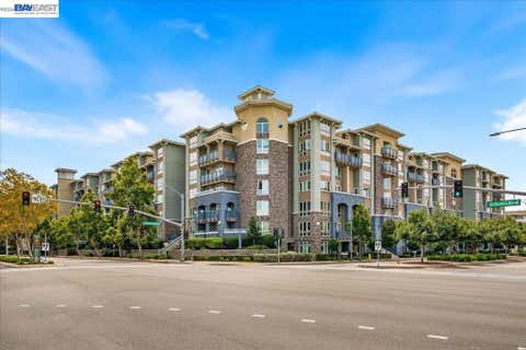 Photo of 5501 De Marcus Blvd BLVD #271, Dublin, CA 94568 (MLS # 41145348)