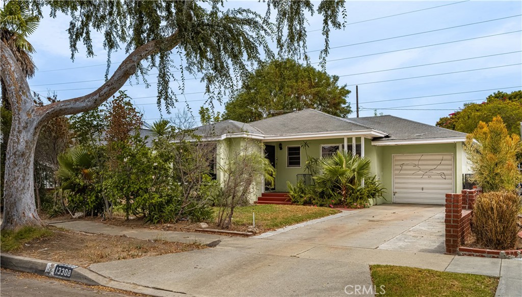 Welcome to this 4-bedroom, 2-bath home tucked away on a charming tree-lined street. Featuring a spacious primary suite located at the rear of the home, this property offers excellent potential with a generous lot, inviting courtyard, and endless possibilities for customization. With its desirable layout, ample outdoor space, and prime location, this is a fantastic opportunity for buyers looking to create their dream home.
This home is a diamond in the rough, in need of repairs and updates—ideal for those ready to put in some sweat equity. Bring your tools, your contractor, and your vision to unlock the true potential of this fixer and make it your own.