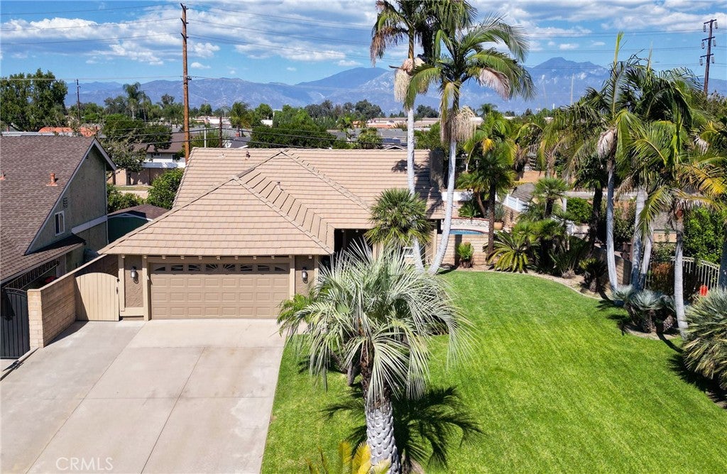 6336 Eisenhower Court