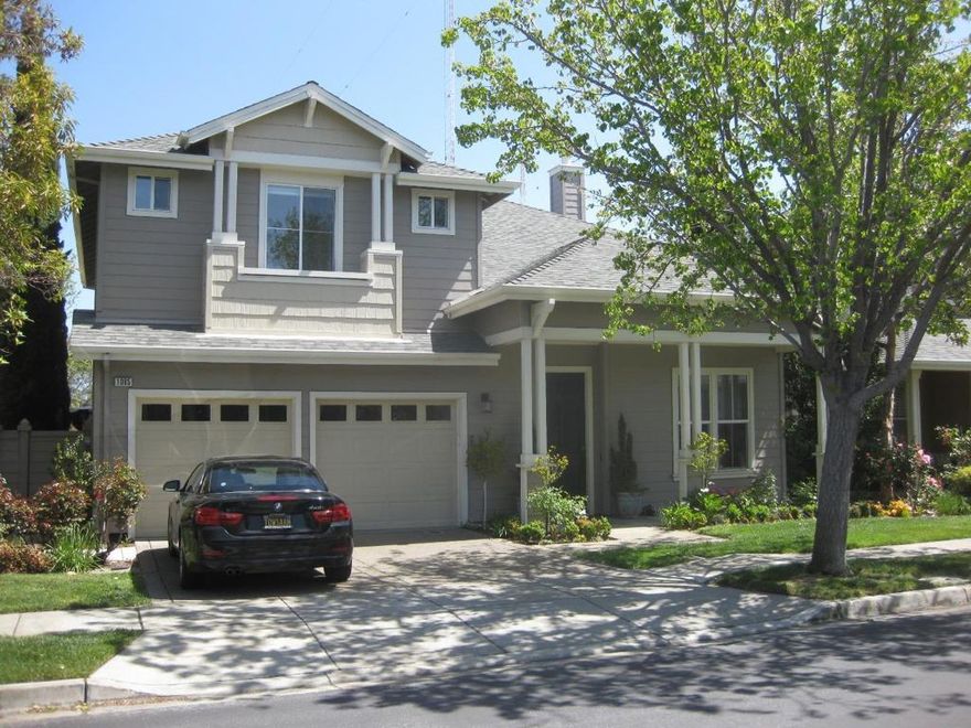 Prime Gossamer Cove location overlooking the wide water! No Neighbor behind you with serene views of the East Bay Hills! Living Room/Dining Room combination with very tall ceilings! Chef's Kitchen with granite counter tops, large center island, and desk area. Two Family Rooms...one adjacent to the kitchen and one upstairs.... perfect for entertaining or movie night! Grand Primary Suite with views of the Bay including a walk in closet, double vanity, tub, large shower stall. and balcony! Lots of Natural Light! Separate Laundry Room with washer/dryer. Air Conditioning. 2 Car Garage. Newly installed hardwood floors on the lower level in 2025!