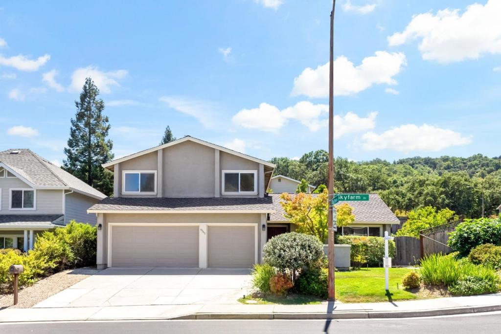 6561 Skyfarm Drive