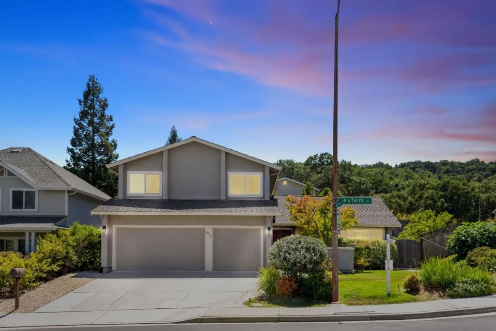 6561 Skyfarm Drive
