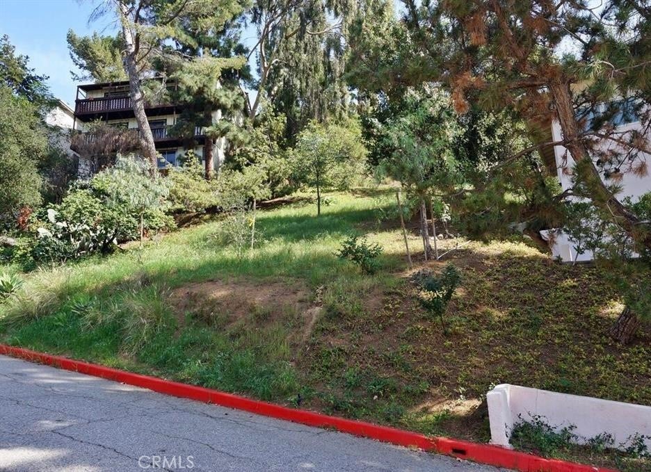 1112 VINCENT Way