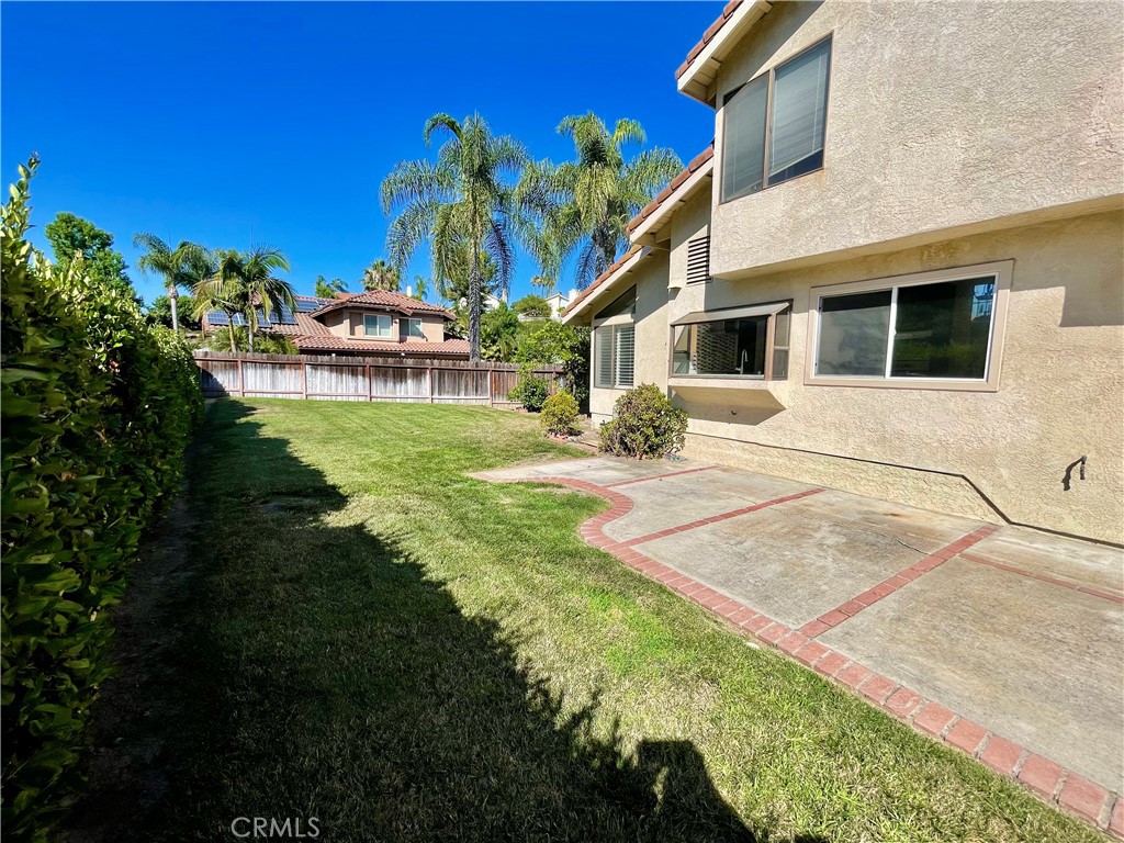 Signature Homes (SIG) - Residential Lease
