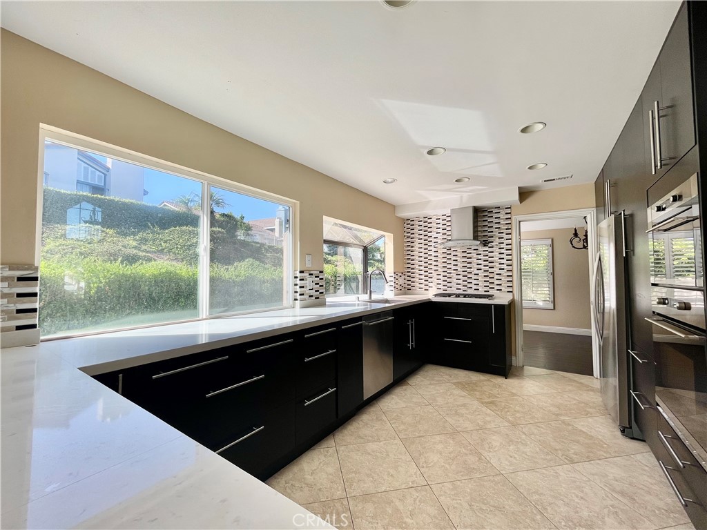 Signature Homes (SIG) - Residential Lease