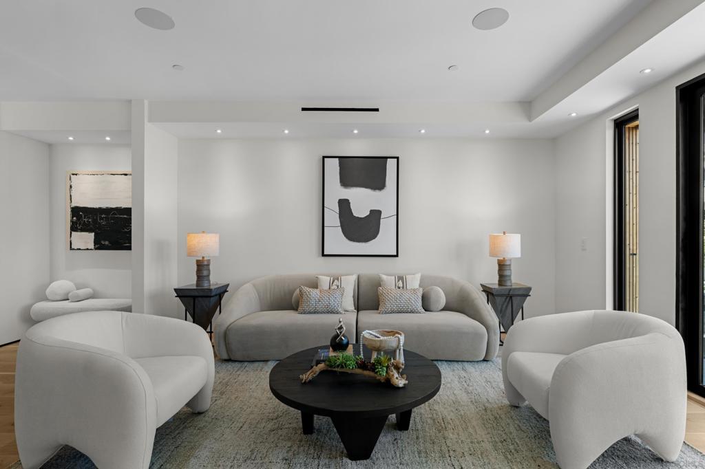 La Jolla - Residential Lease