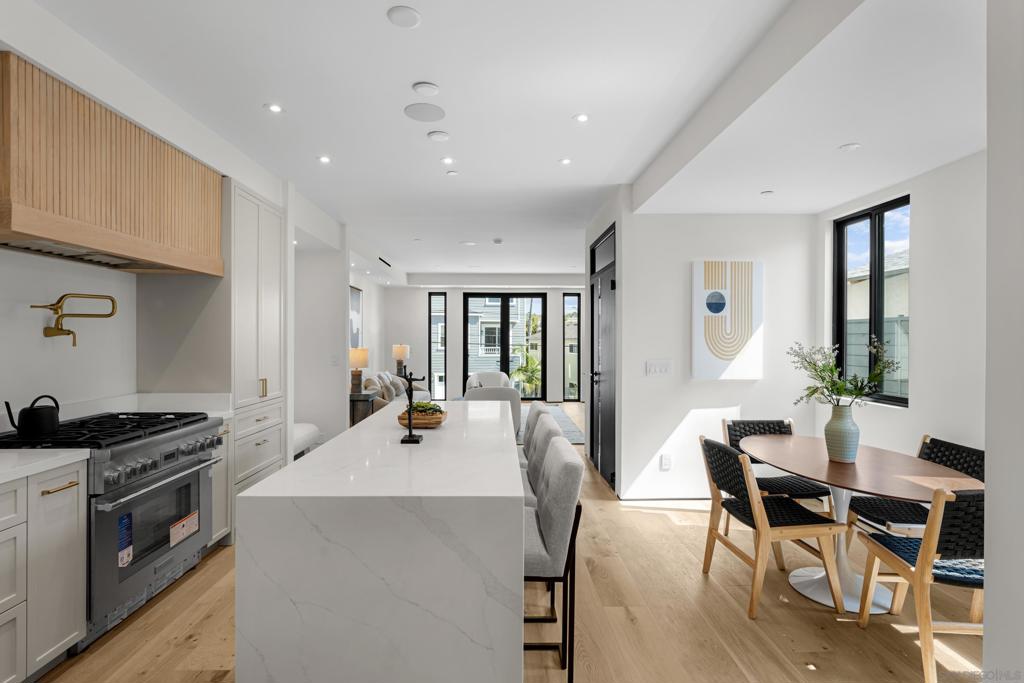 La Jolla - Residential Lease