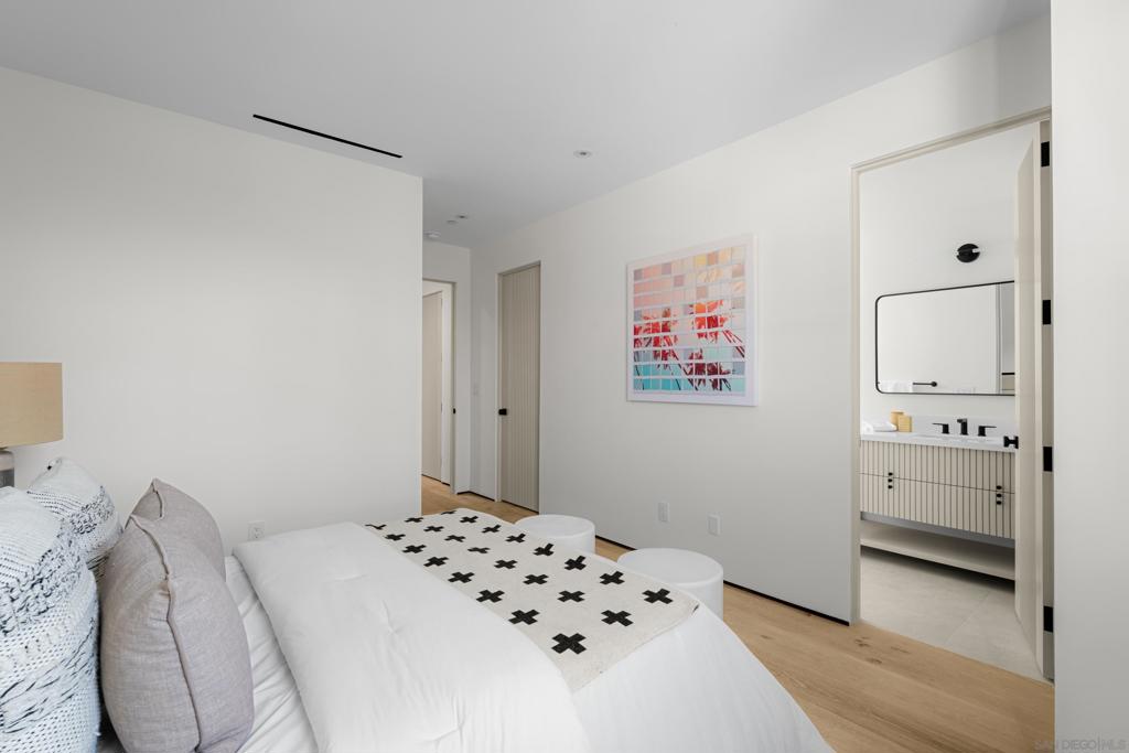 La Jolla - Residential Lease