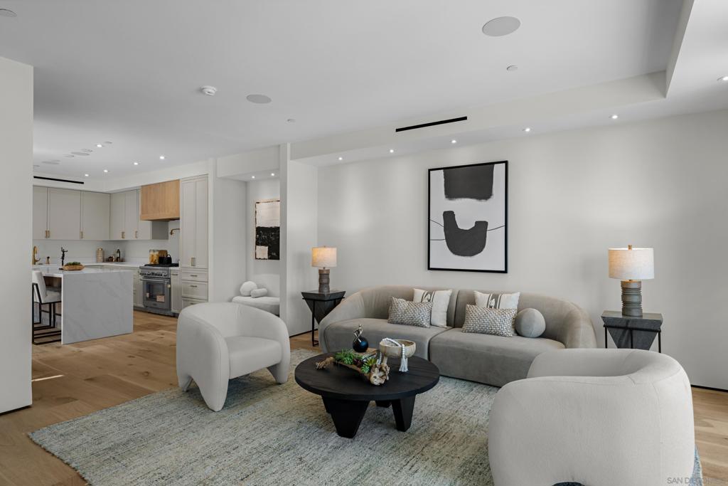 La Jolla - Residential Lease