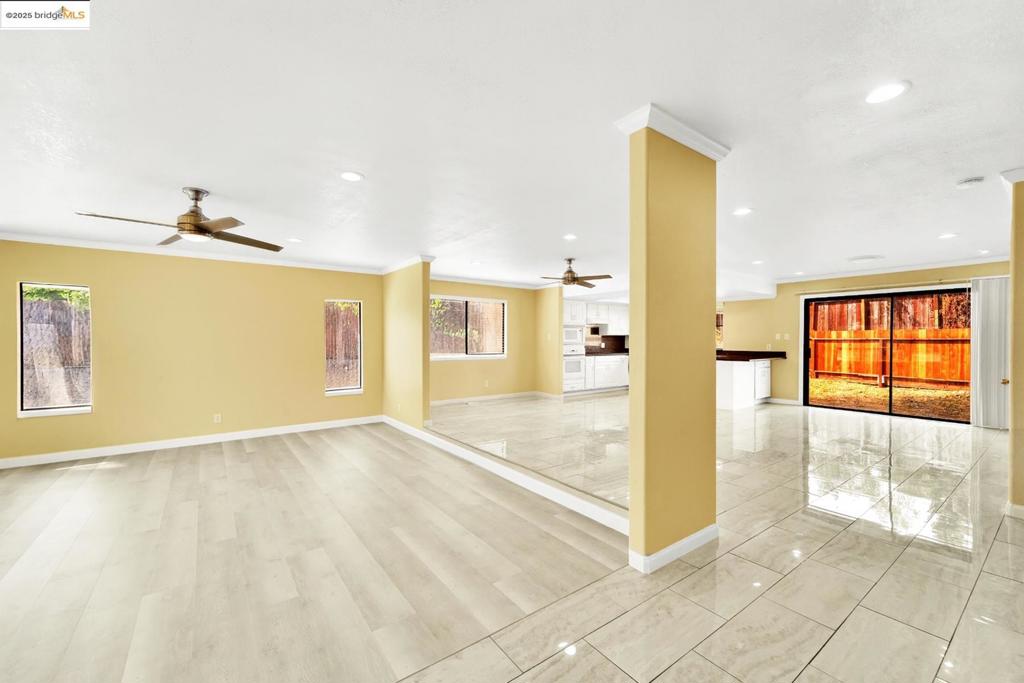 225 Skyline Dr