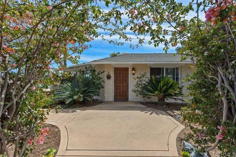 Photo of 2873 Verda Avenue, Escondido, CA 92025 (MLS # NDP2603746)