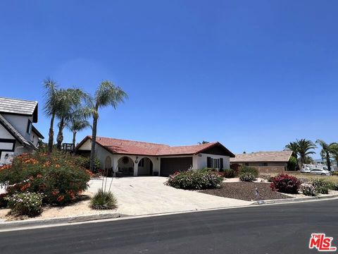 Photo of 21963 Strawberry Lane, Canyon Lake, CA 92587 (MLS # 26838137)